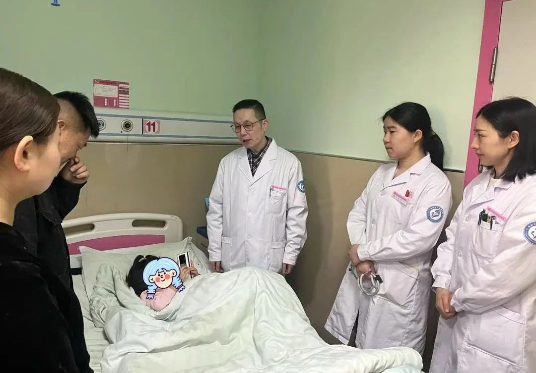 市婦幼保健院多學(xué)科協(xié)作 成功救治危重小兒腸穿孔合并膿毒癥患兒